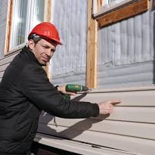 How To Choose The Right Materials for Your Siding Installation in 'Dumas, TX